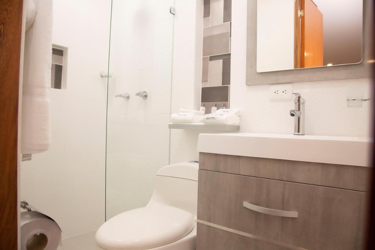 Hotel Silver Guarne Zewnętrze zdjęcie